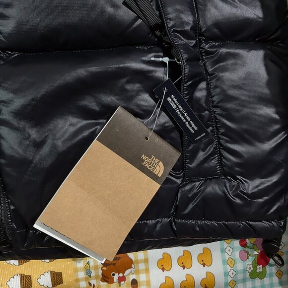 The North Face Black Short Down Jacket for Women - Picture 4 of 12